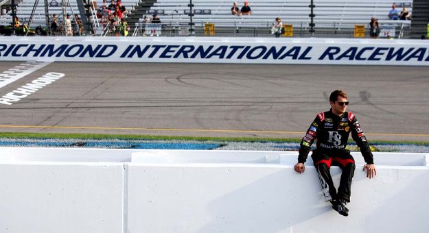 Visit Guía para las carreras de la NASCAR en Richmond page