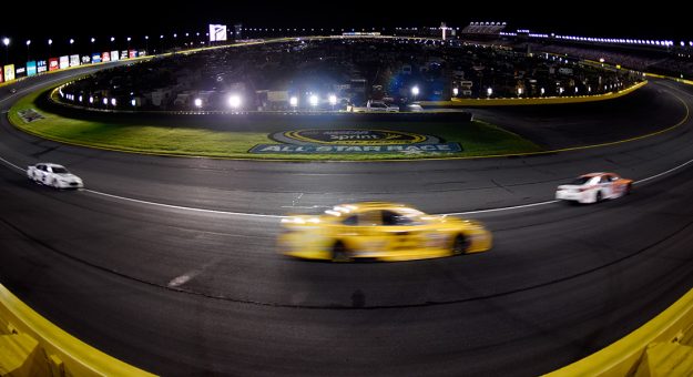 Visit Monster Energy All-Star Race en vivo desde Charlotte page