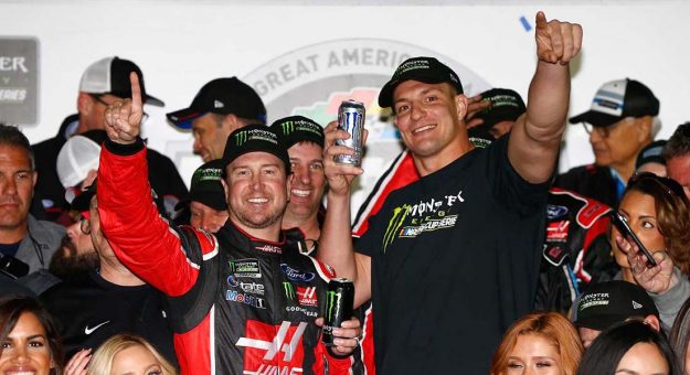 Visit Todos los ganadores de la Monster Energy NASCAR Cup Series 2017 page