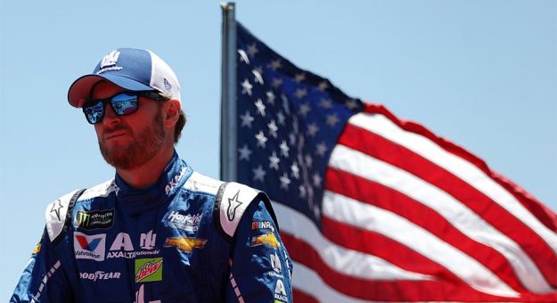 Visit Dale Earnhardt Jr. en busca de su 1ra. victoria en la Coca-Cola 600 page