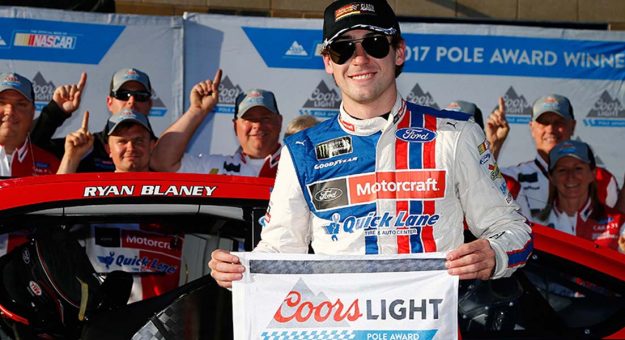 Visit Ryan Blaney ganó la Pole en Kansas, su 1ra. en la Monster Energy Cup Series page