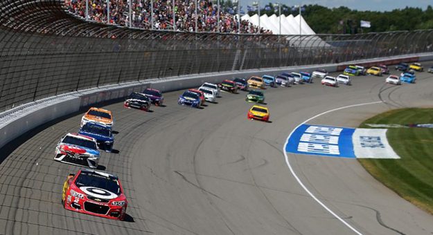 Visit Kyle Larson ganó la FireKeepers Casino 400 en Michigan page