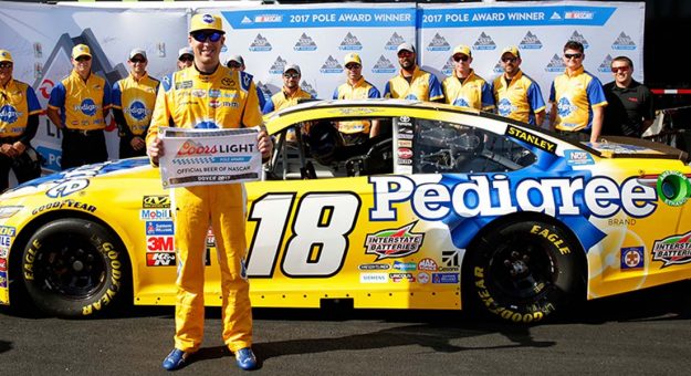 Visit Kyle Busch ganó la Pole en Dover; Daniel Suarez clasificó 3ro. page