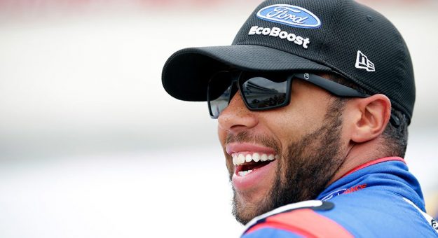 Visit Darrell Wallace Jr. remplazará a Aric Almirola en el auto No. 43 page