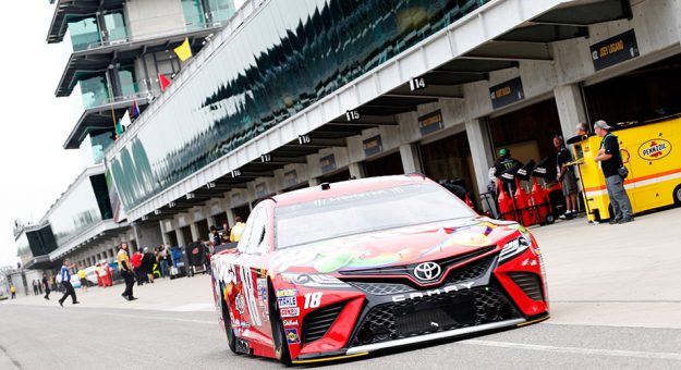 Visit Un vistazo previo a la Brickyard 400 en Indianápolis page