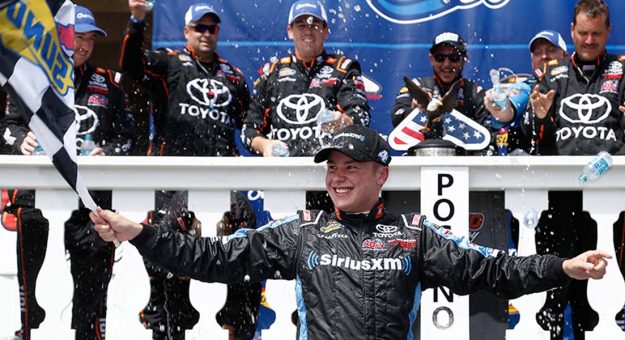 Visit Christopher Bell logró 4ta. victoria de la Truck Series 2017 en Pocono page