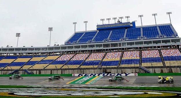 Visit Carrera de la XFINITY Series pospuesta por lluvia para el sábado page