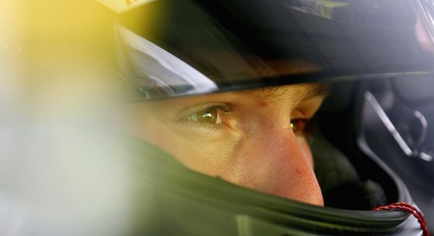Visit John Hunter Nemechek va por la trifecta en Kentucky page