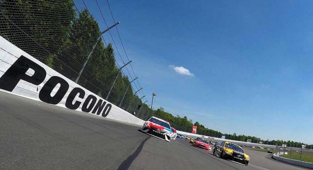 Visit Distancia para las etapas de las carreras en Iowa y Pocono page