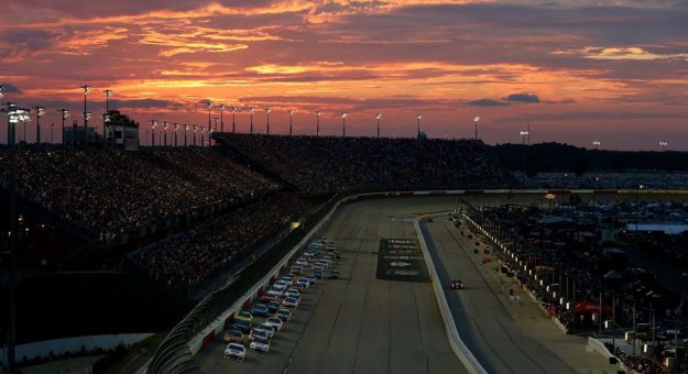 Visit Horario completo para Darlington y el Canadian Tire Motorsport Park page
