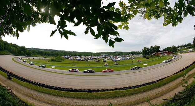 Visit La XFINITY Serie brillará este fin de semana en Road America page