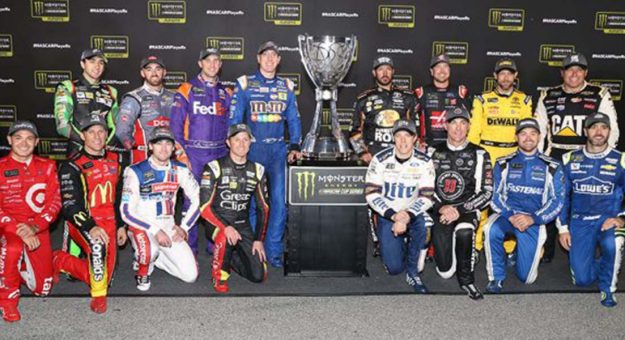 Visit 16 pilotos en busca de 1 campeonato page