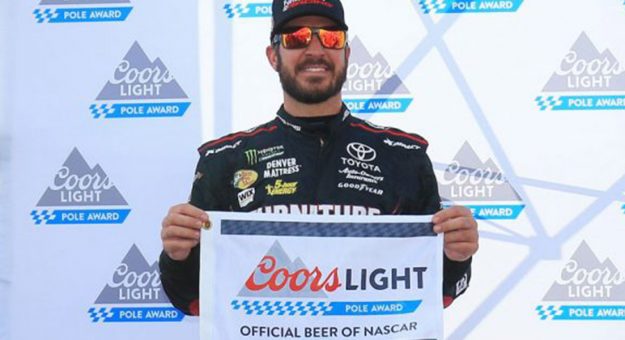 Visit Martin Truex Jr. ganó la Coors Light Pole Position en Dover page