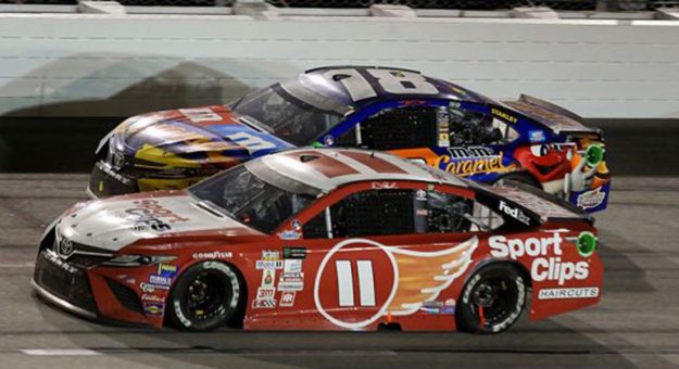 Visit Panorama hacia los playoffs tras la victoria de Hamlin en Darlington page