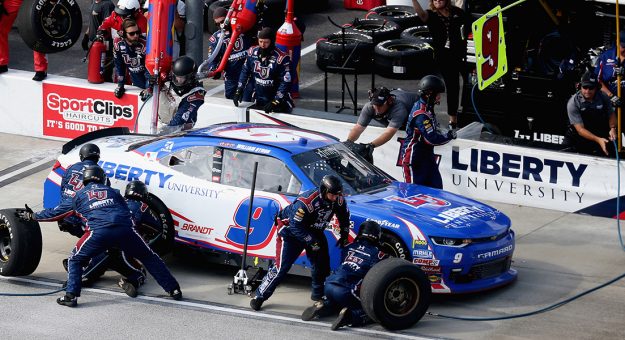 Visit William Byron buscará cerrar la temporada regular con otro buen resultado page