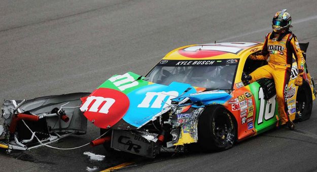 Visit Los mejores momentos en la historia del Kansas Speedway page
