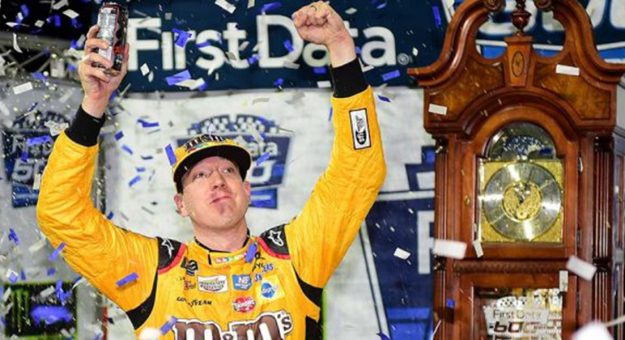 Visit Kyle Busch ganó dramática First Data 500 en el Martinsville Speedway page