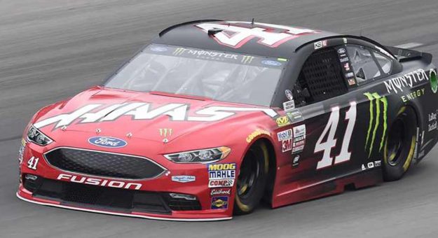 Visit Todos los autos para la AAA Texas 500 de la Monster Energy Series page