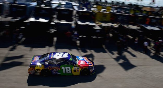 Visit La Championship 4 de la Monster Energy, 3 PM por NBC page