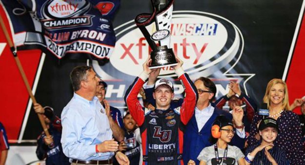 Visit William Byron ganó el campeonato de la XFINITY Series 2017 page