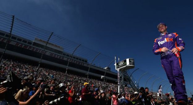 Visit Lo mejor de la temporada Monster Energy NASCAR Cup Series de Denny Hamlin page