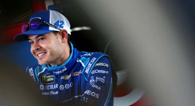 Visit Lo Mejor de la temporada 2017 de Kyle Larson page