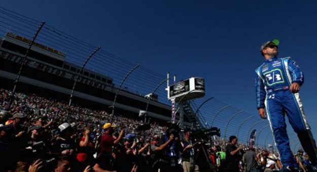 Visit Lo mejor de la temporada 2017 para Ricky Stenhouse Jr. page