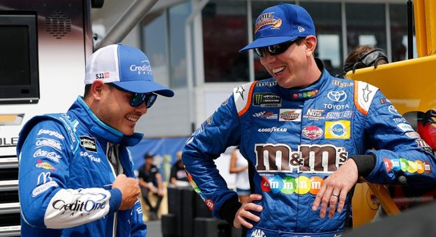 Visit ¿Quién es la mayor amenaza para Martin Truex Jr. en 2018? page
