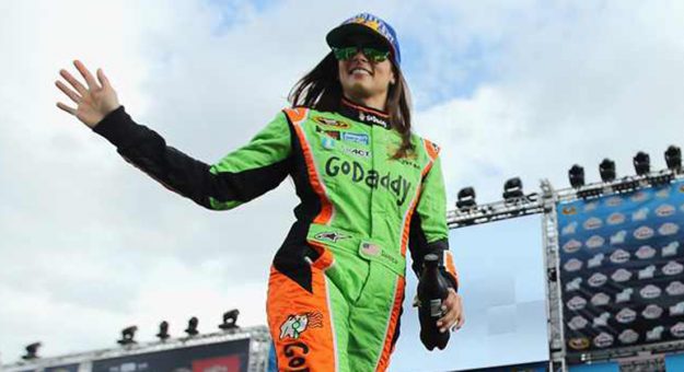 Visit Los caballos negros para la Daytona 500 2018 … ¿Por qué no Danica Patrick? page