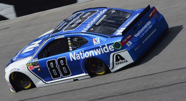 Visit Alex Bowman ganó la Pole para la Daytona 500; Denny Hamlin saldrá 2do. page
