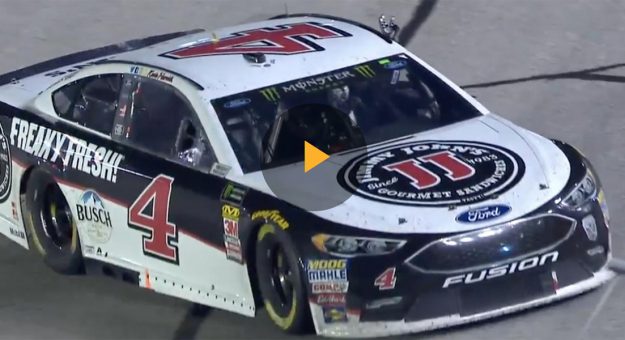 Visit Momento PEAK con la victoria de Kevin Harvick en Atlanta page