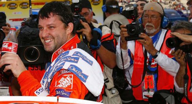 Visit Todos los ganadores en la historia de Martinsville Speedway page