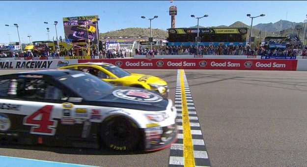 Visit Los finales más espectaculares en la historia de la NASCAR page