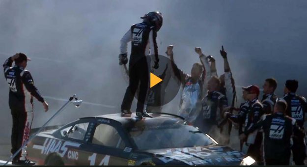 Visit Momento PEAK de Clint Bowyer en Martinsville page