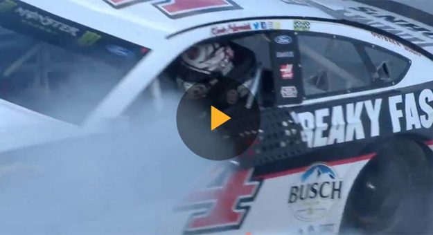 Visit Momento PEAK en Arizona; Kevin Harvick tres de tres victorias page