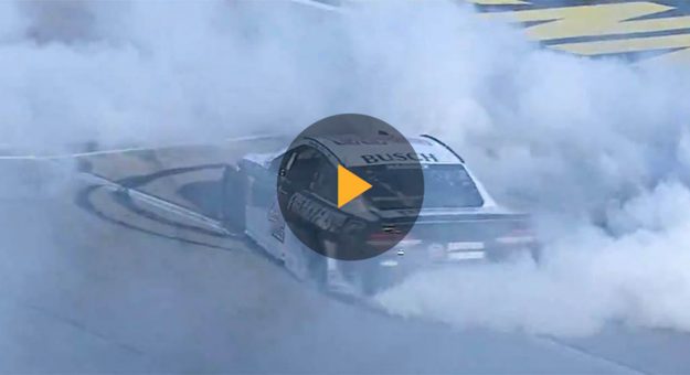 Visit Momento PEAK de Kevin Harvick en Las Vegas page