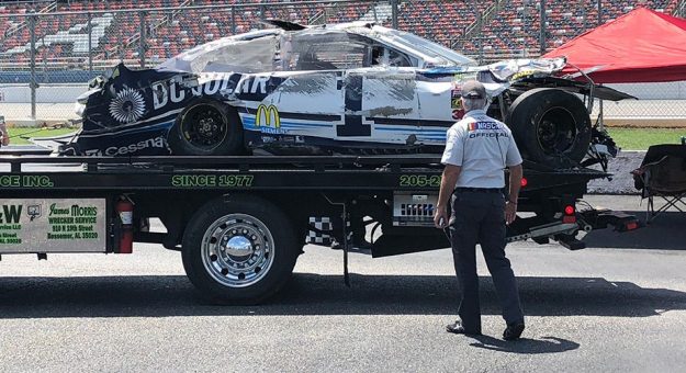 Visit Jamie McMurray se estrelló en la práctica final en Talladega page