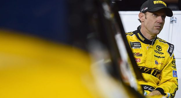 Visit Roush Fenway presentó a Matt Kenseth como piloto del No. 6 page