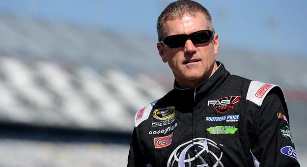 Visit Bobby Labonte correrá por el título de la NASCAR Whelen Euro Series page