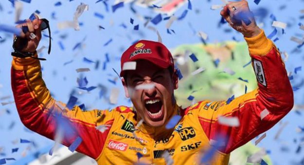 Visit Victoria para Joey Logano en la GEICO 500 en Talladega page