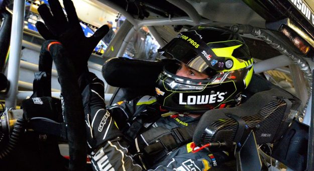 Visit Jimmie Johnson se inspira en Babe Ruth page