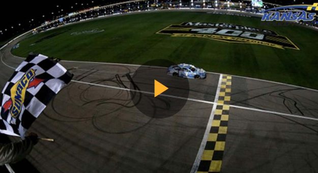 Visit Momento PEAK de Kevin Harvick en el Kansas Speedway page