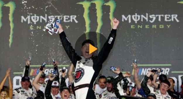 Visit Momento PEAK de Kevin Harvick en la All-Star Race en Charlotte page