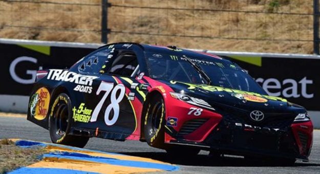 Visit Momento PEAK de Martin Truex Jr. en el Sonoma Raceway page