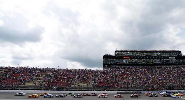 Visit Todos los ganadores del verano en el Michigan International Speedway page