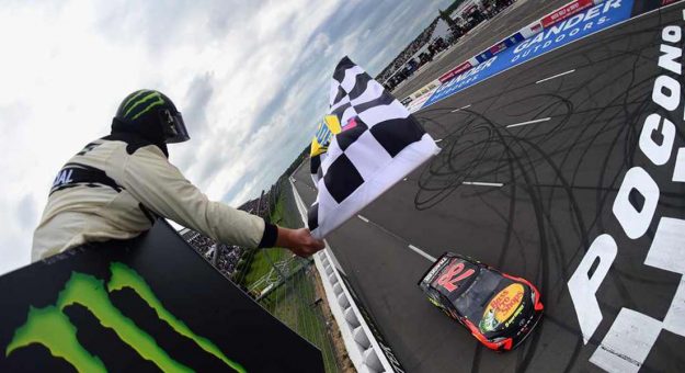 Visit Las Mejores Fotos del fin de semana en el Pocono Raceway page