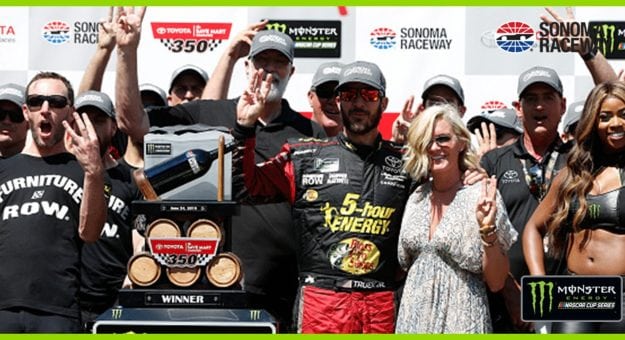 Visit Panorama de los Playoffs tras la carrera en el Sonoma Raceway page