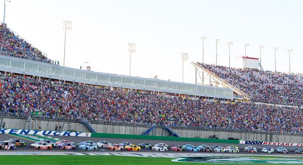 Visit Guía para las carreras del fin de semana en el Kentucky Speedway page
