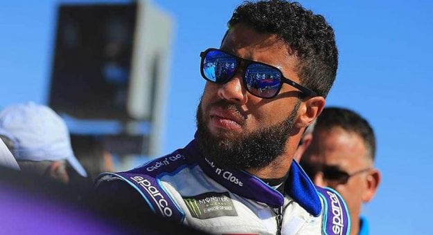 Visit Bubba Wallace promete celebración emocional si gana el sábado page