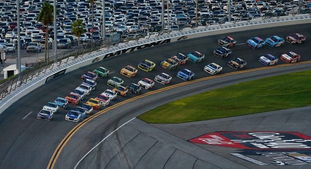 Visit Estadísticas previas para la Coke Zero Sugar 400 en Daytona page